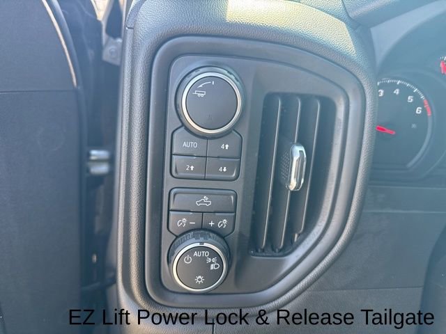 Used 2021 Chevrolet Silverado 1500 Custom Trail Boss image 24