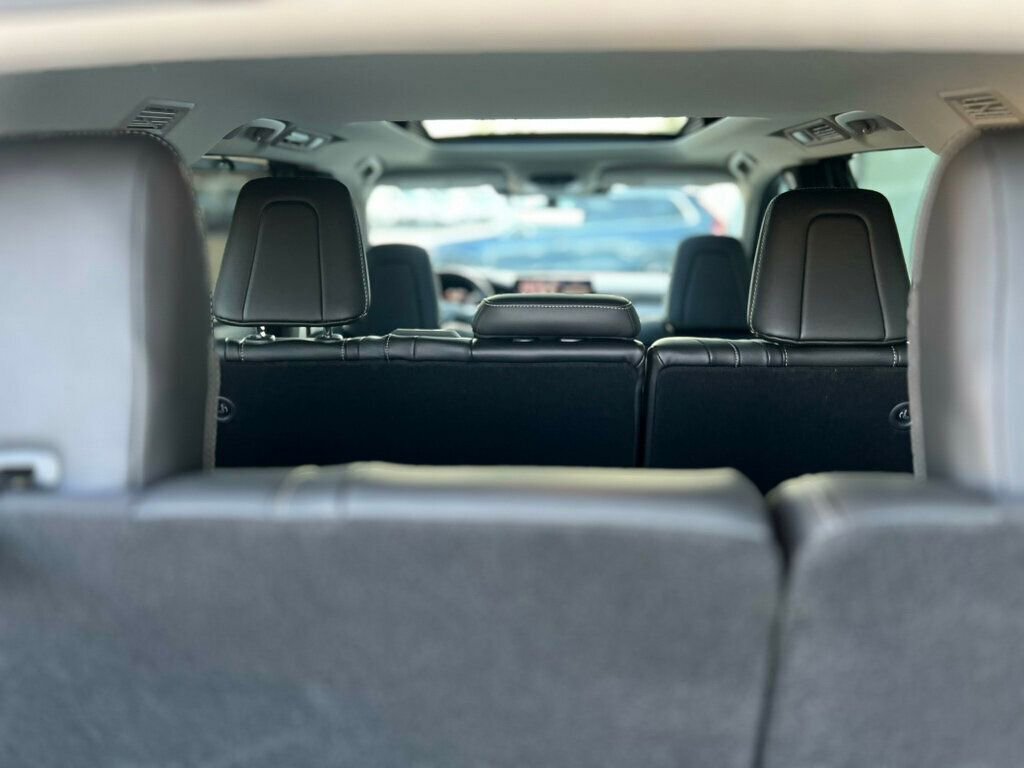 Used 2024 INFINITI QX60 Luxe w/ Vision Package image 46