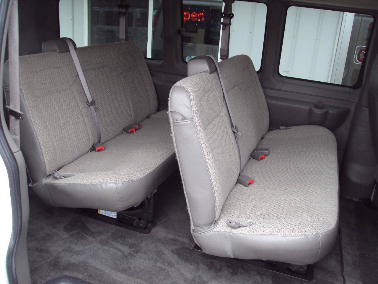 Used 2013 Chevrolet Express 1500 LT w/ LT Preferred Equipment Group AWD/4WD image 11