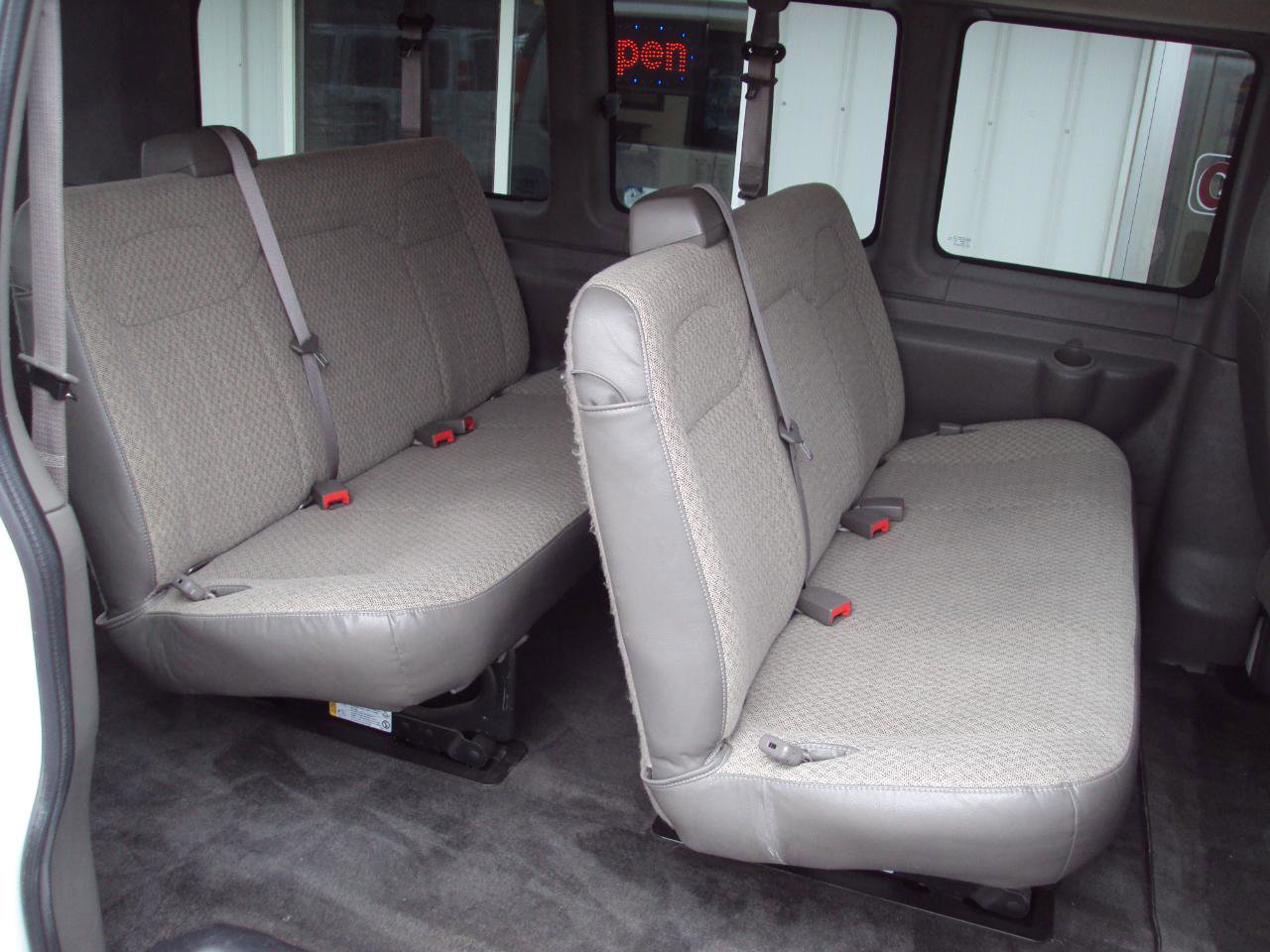 Used 2013 Chevrolet Express 1500 LT w/ LT Preferred Equipment Group AWD/4WD image 11
