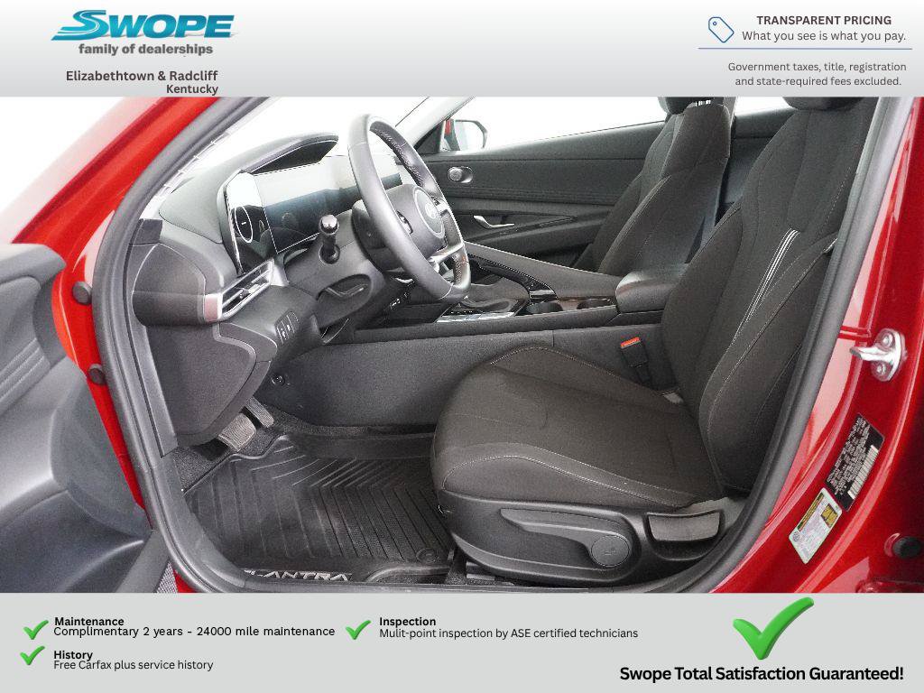Used 2025 Hyundai Elantra SEL FWD image 12