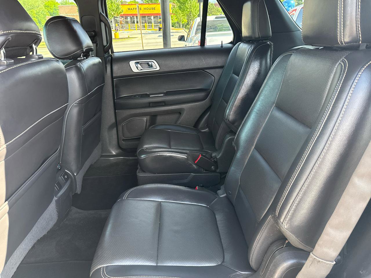 Used 2015 Ford Explorer Sport w/ Equipment Group 401A AWD/4WD image 7