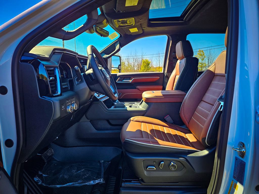 New 2026 GMC Sierra 3500 Denali Ultimate image 18