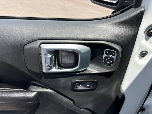 Used 2018 Jeep Wrangler Unlimited Sport S AWD/4WD image 14