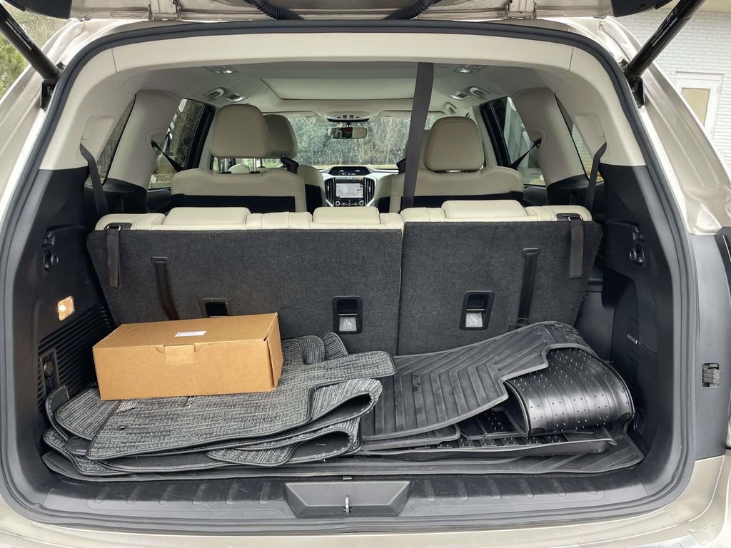 Used 2019 Subaru Ascent Limited w/ Popular Package #2 image 10