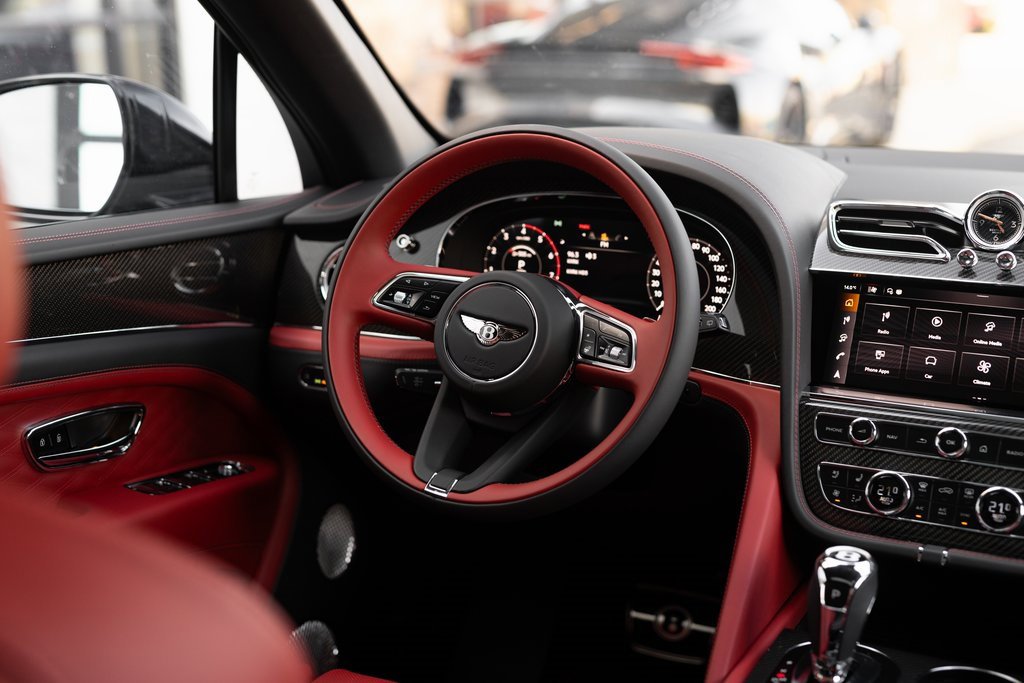 New 2025 Bentley Bentayga Extended Wheelbase image 14