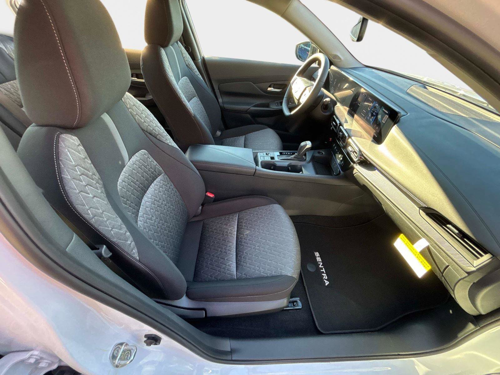 New 2026 Nissan Sentra SV w/ SV Convenience Package image 24