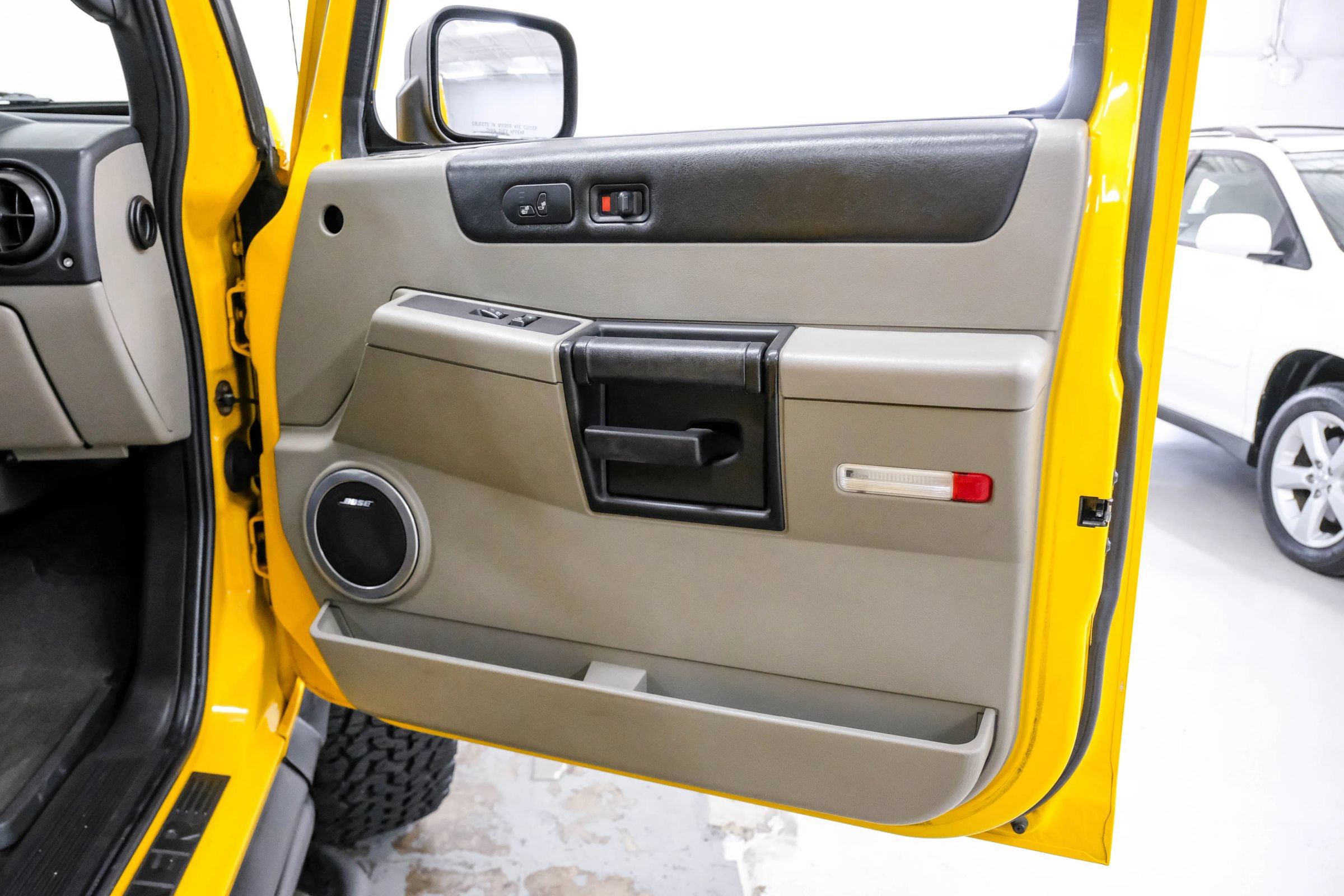 Used 2007 HUMMER H2 SUT AWD/4WD image 40