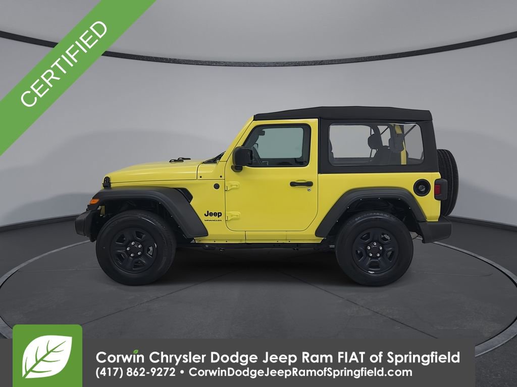 Certified 2022 Jeep Wrangler Sport AWD/4WD image 10