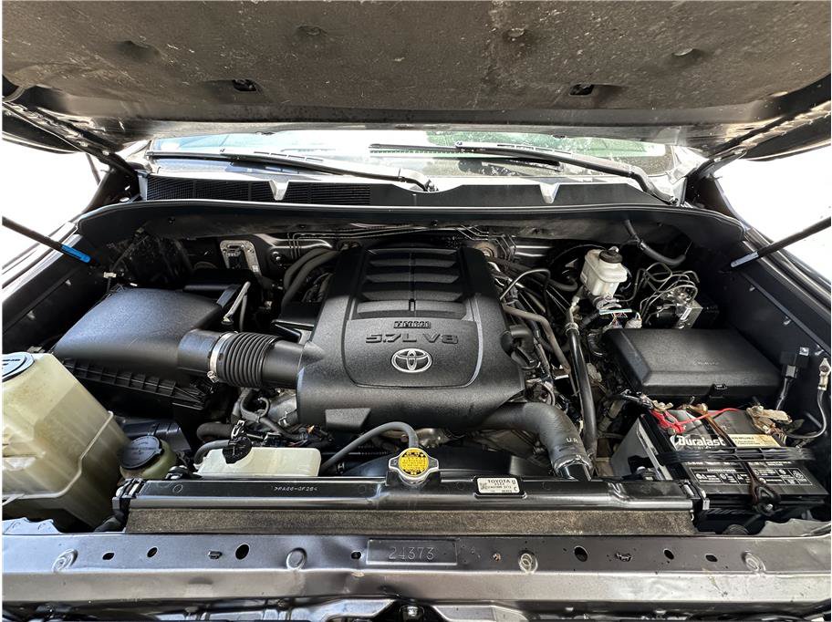 Used 2016 Toyota Tundra SR5 w/ TRD Off Road Package AWD/4WD image 29