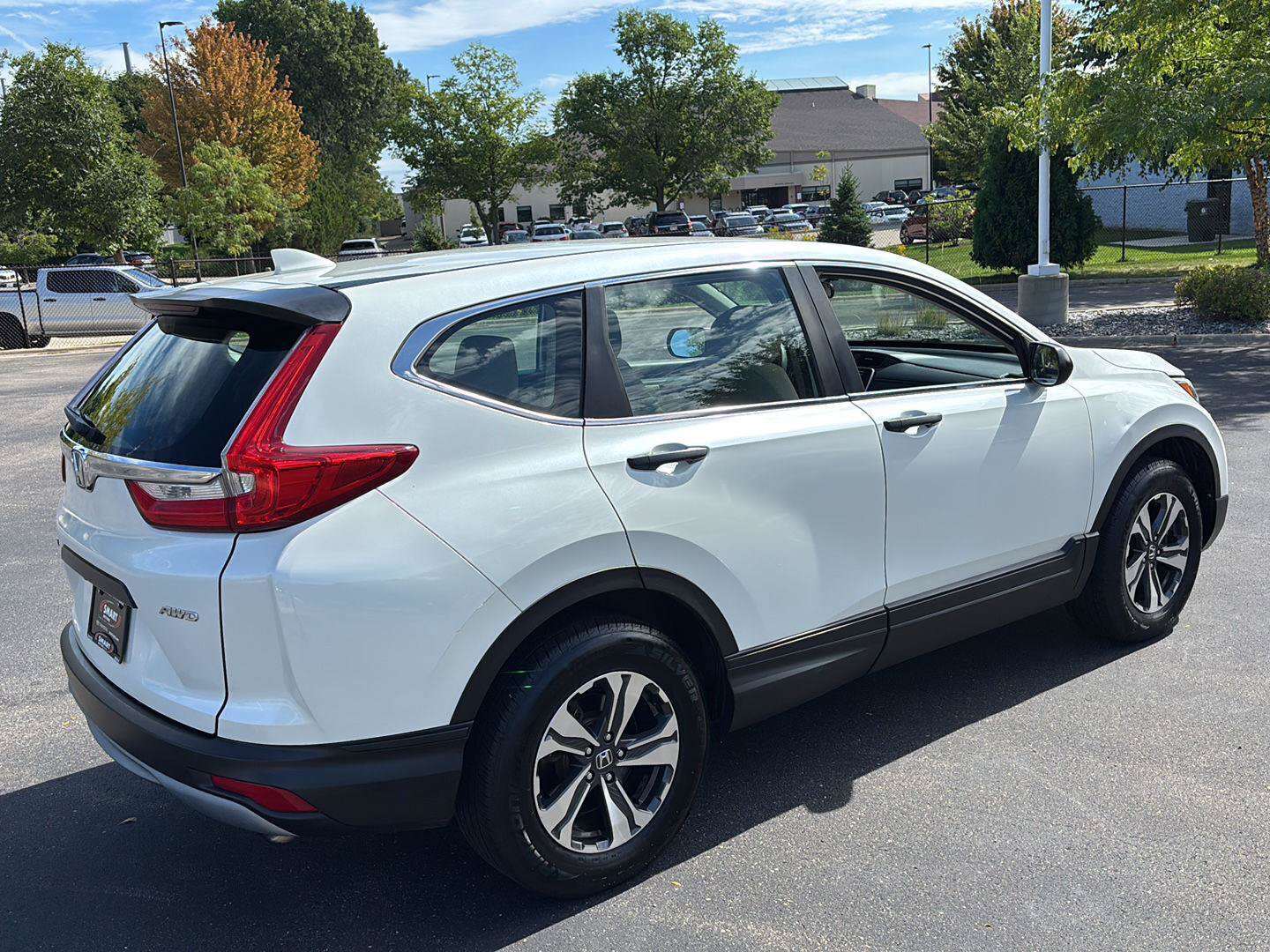 Used 2018 Honda CR-V LX image 10