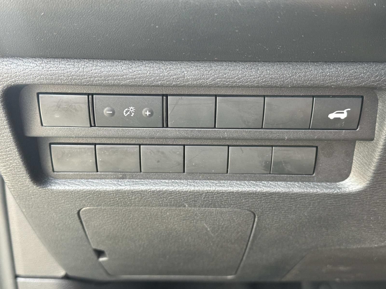 Used 2024 Mitsubishi Outlander SE AWD/4WD image 21