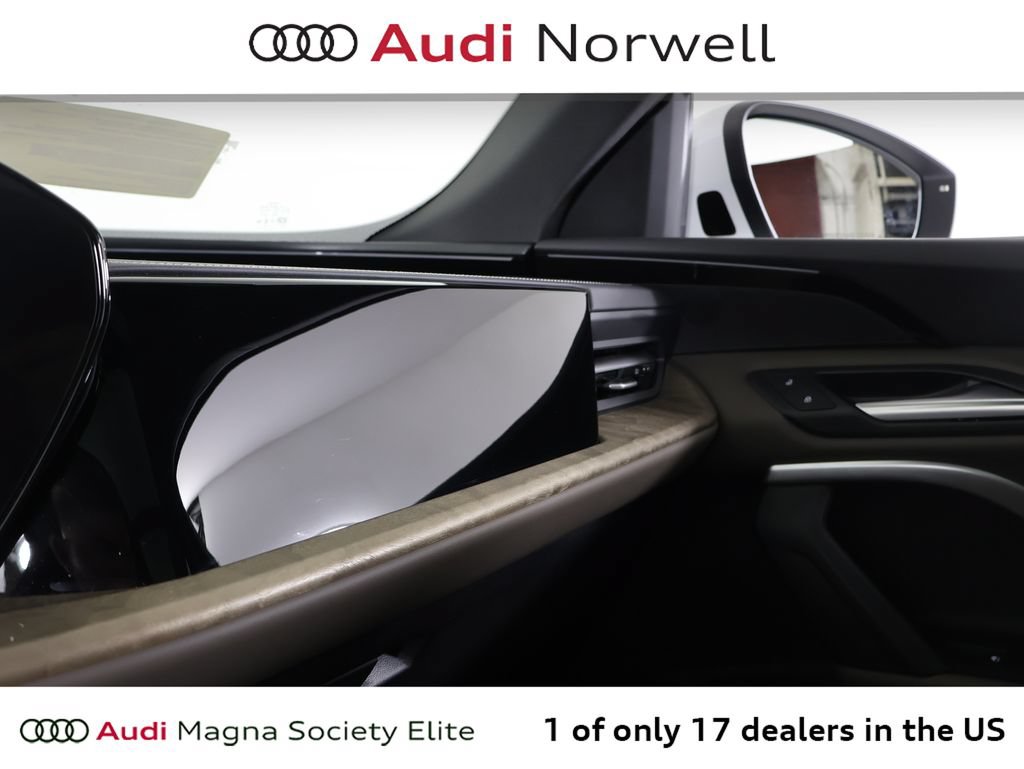 Used 2025 Audi Q5 Premium w/ Convenience Package AWD/4WD image 8