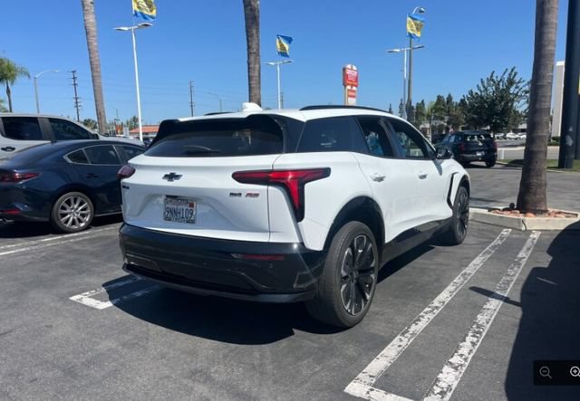 Used 2024 Chevrolet Blazer EV RS AWD/4WD image 3