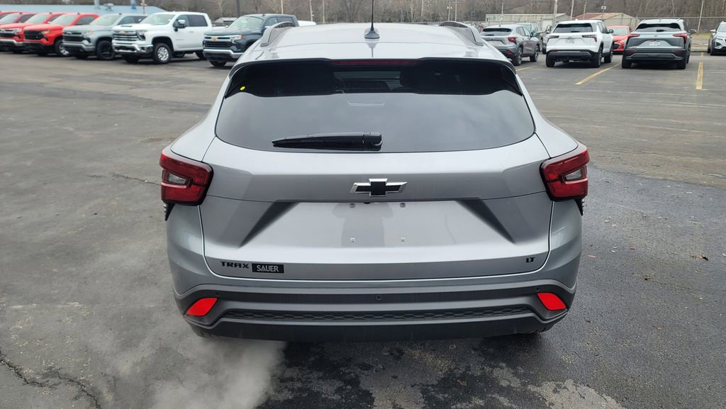 New 2026 Chevrolet Trax LT image 10