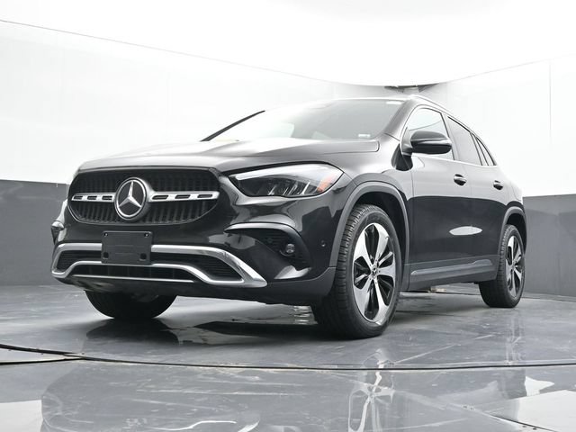 Used 2025 Mercedes-Benz GLA 250 4MATIC image 46