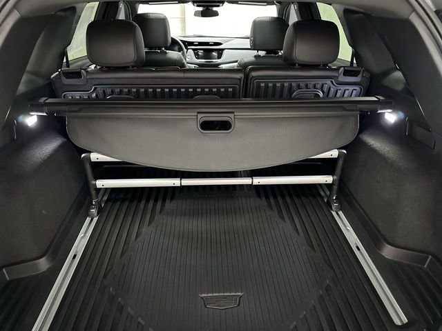 Certified 2023 Cadillac XT5 Premium Luxury w/ LPO, Floor Liner Package image 17