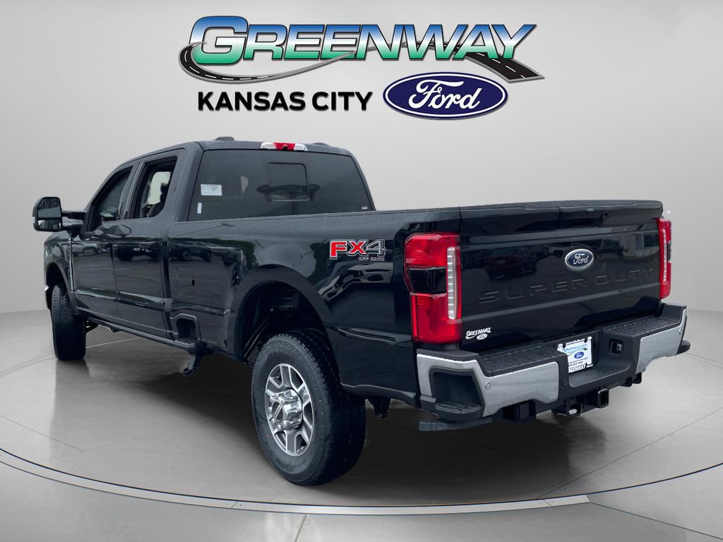 New 2026 Ford F350 Lariat w/ FX4 Off-Road Package image 5