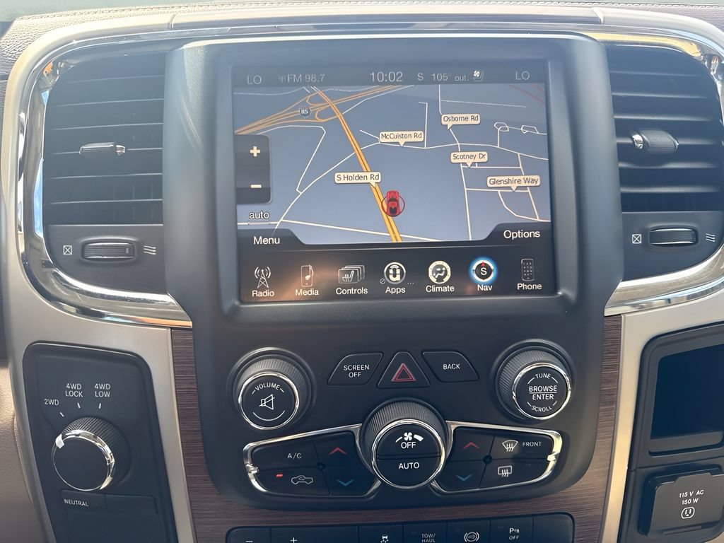 Used 2014 RAM 2500 Laramie w/ Convenience Group AWD/4WD image 11
