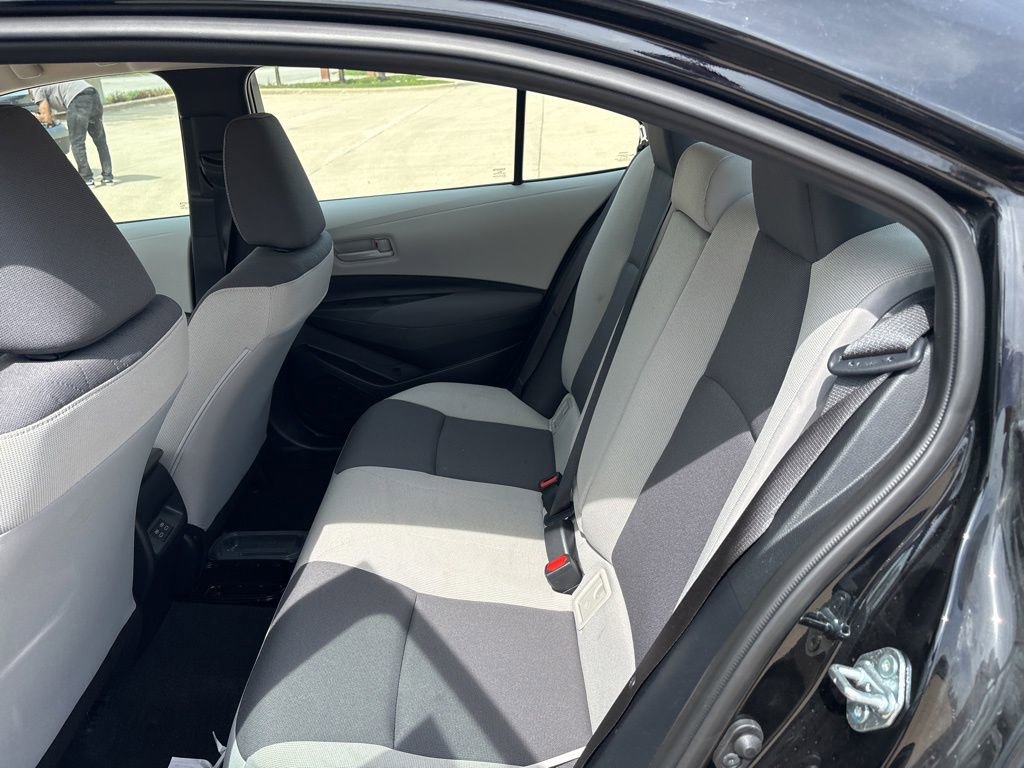 Used 2026 Toyota Corolla LE FWD image 20
