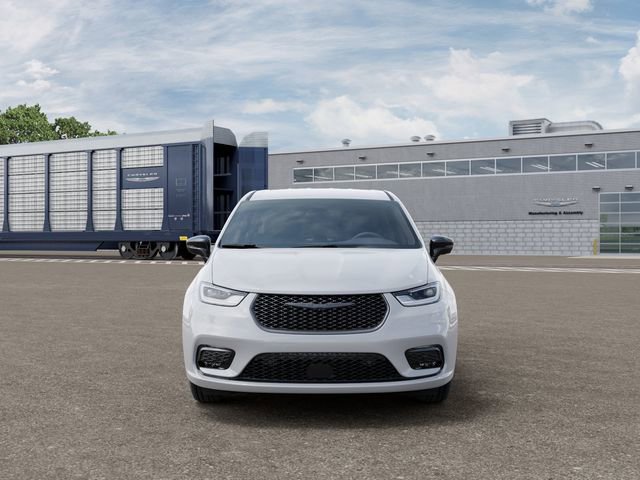 New 2026 Chrysler Pacifica Select image 6