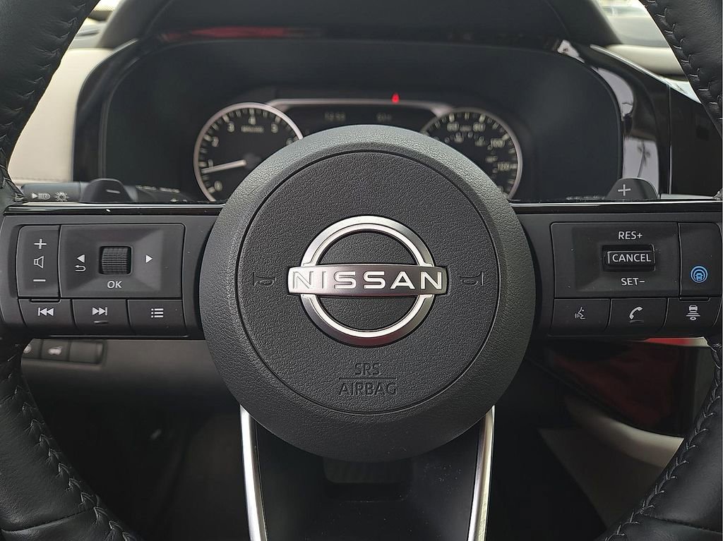 Used 2023 Nissan Pathfinder SL AWD/4WD image 20