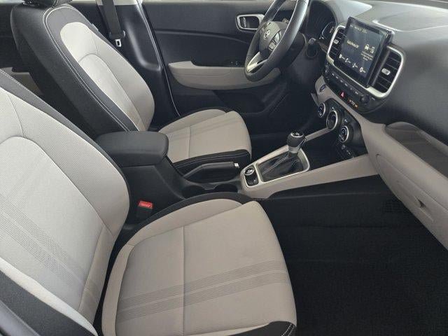 New 2026 Hyundai Venue SEL FWD image 10