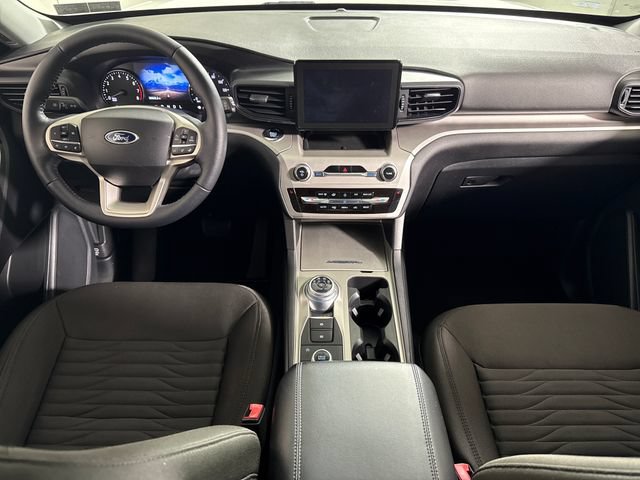 Used 2021 Ford Explorer XLT AWD/4WD image 39
