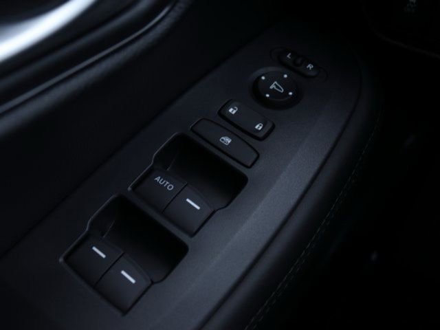 New 2026 Honda HR-V LX image 16