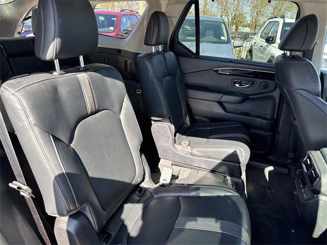 Used 2023 Honda Pilot EX-L image 9
