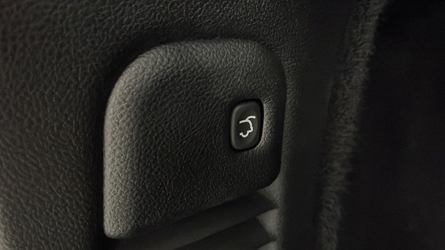 Used 2025 Dodge Durango GT AWD/4WD image 31
