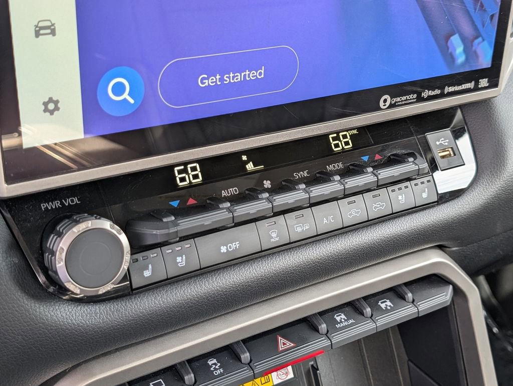 Used 2023 Toyota Tundra Limited image 24