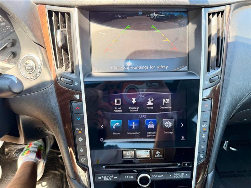 Used 2018 INFINITI Q50 Luxe w/ Essential Package (3.0T Luxe) AWD/4WD image 14