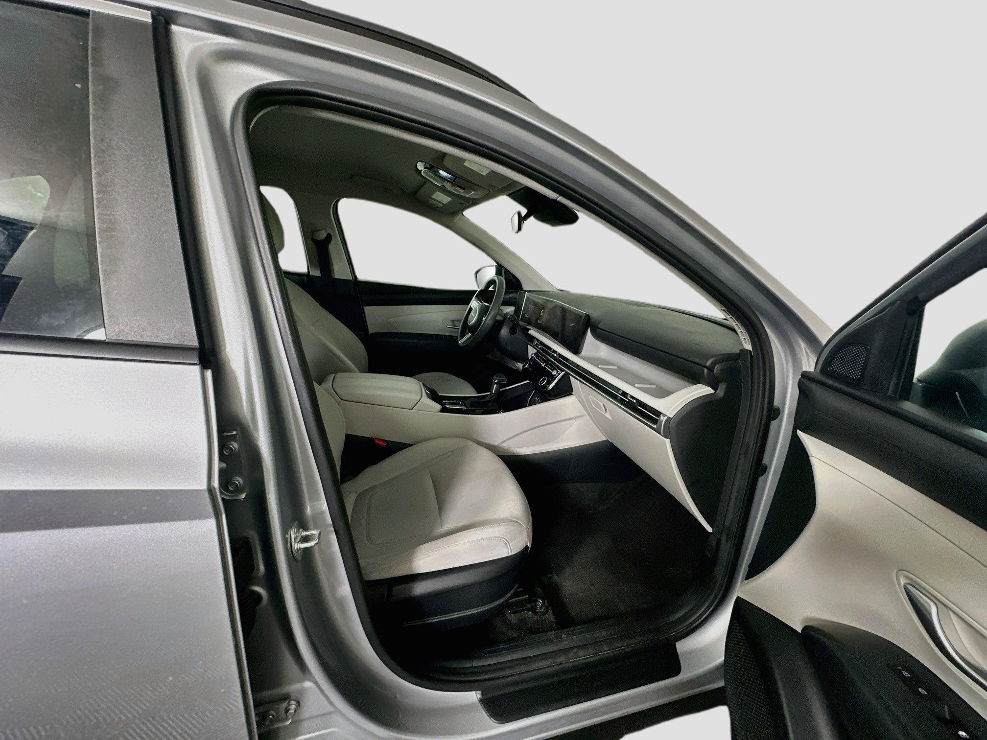 Used 2025 Hyundai Tucson SEL FWD image 30