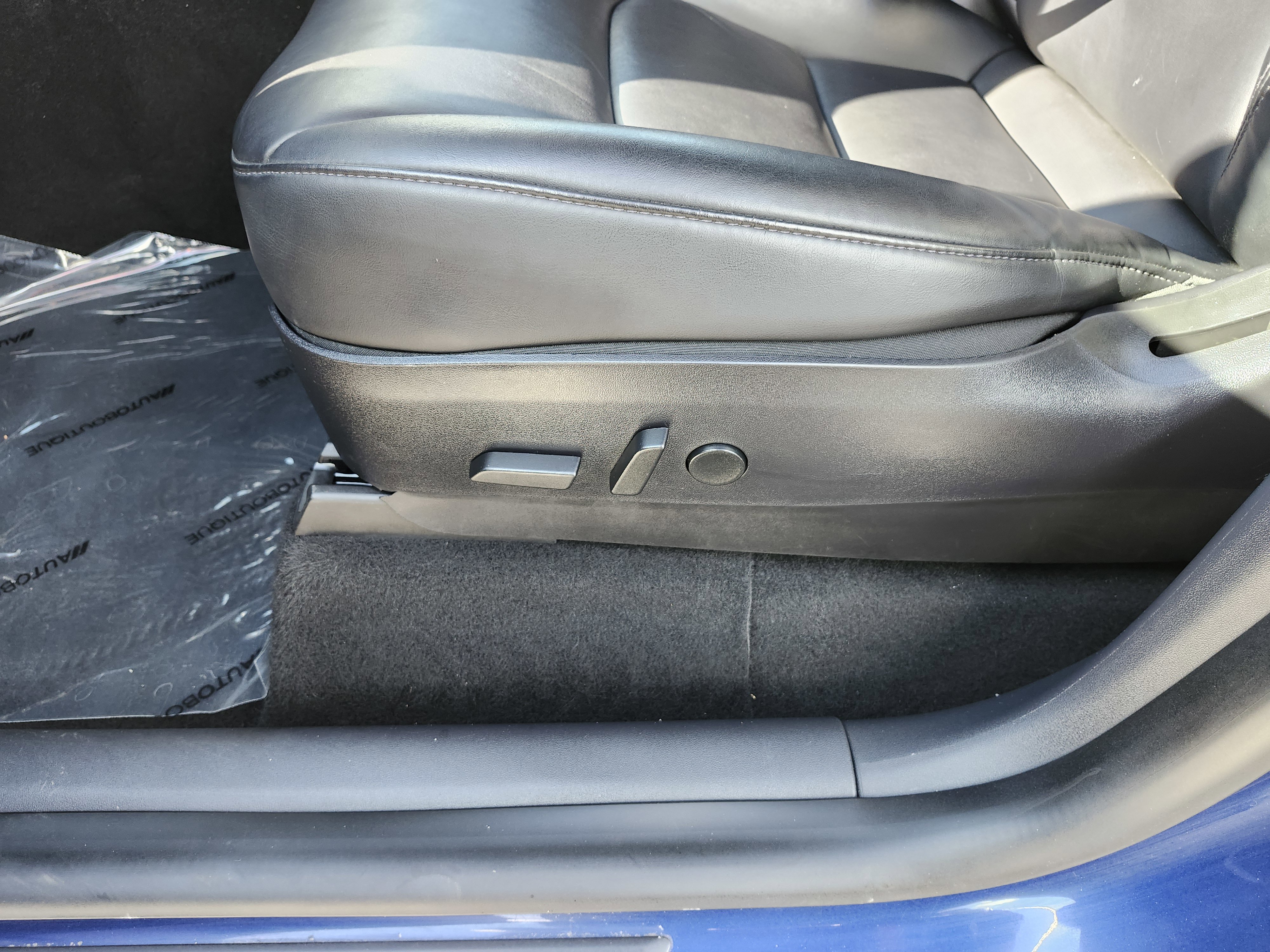 Used 2020 Tesla Model Y Performance image 26