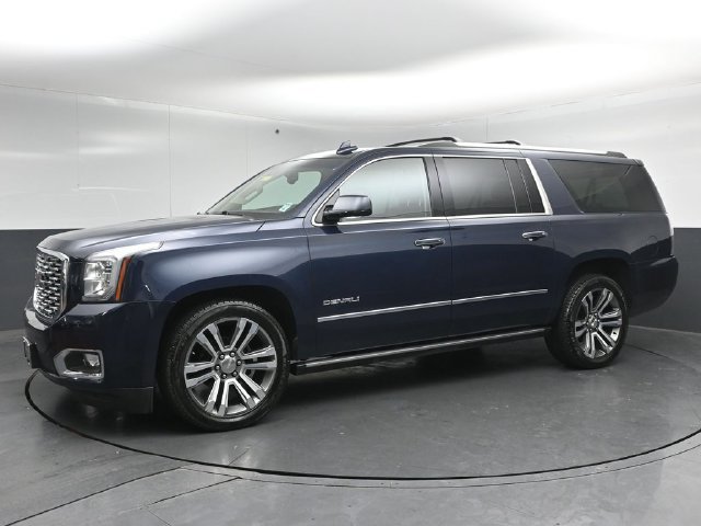 Used 2018 GMC Yukon XL Denali w/ Denali Ultimate Package AWD/4WD image 4