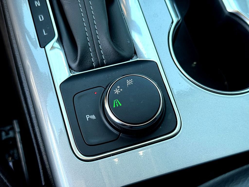 Used 2019 Chevrolet Blazer LT image 22