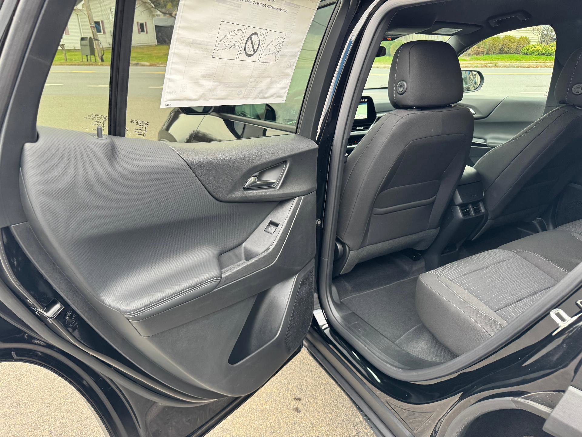 New 2026 Chevrolet Equinox LT w/ Midnight Edition image 39