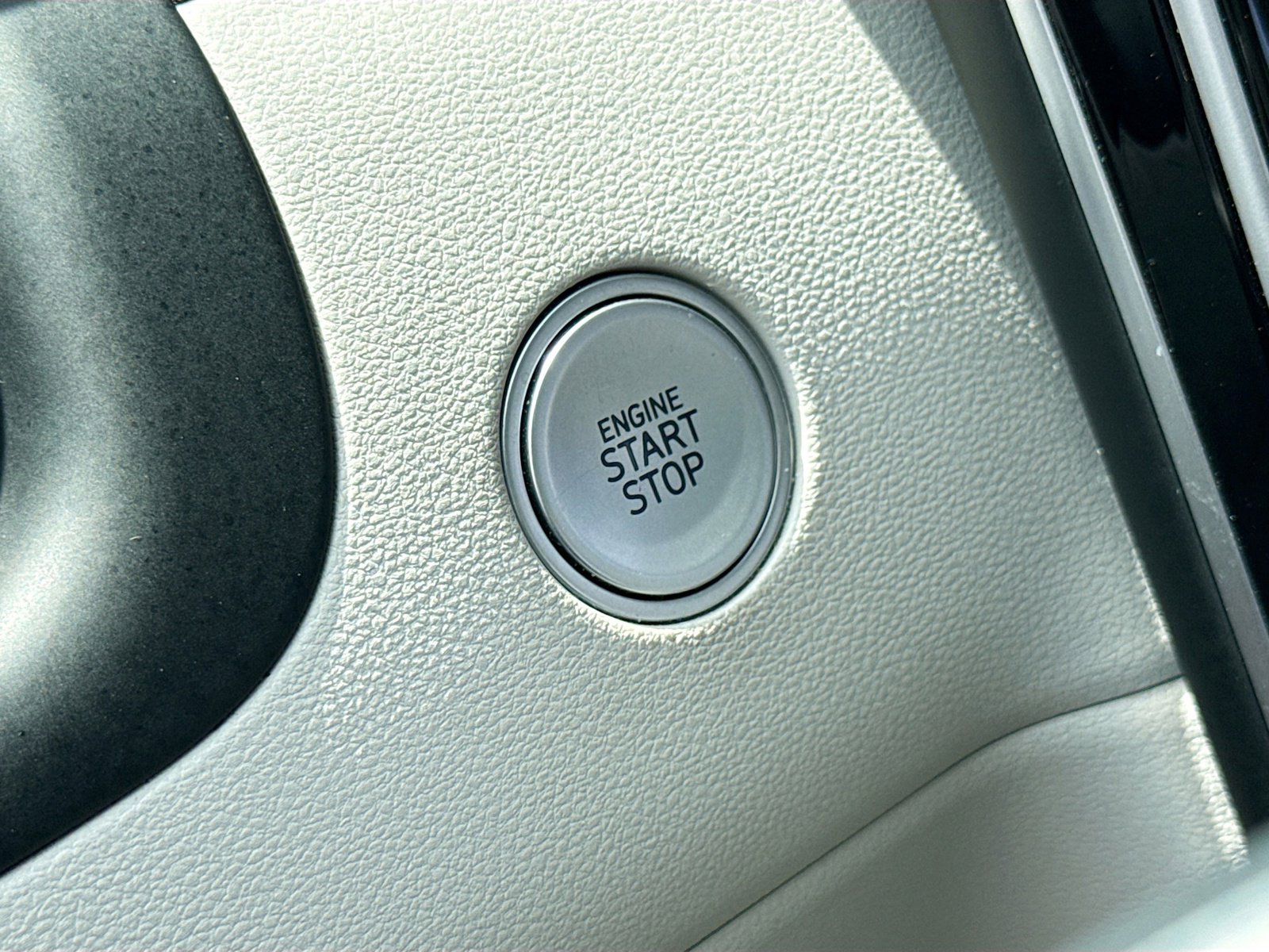 Used 2022 Hyundai Tucson Limited image 9