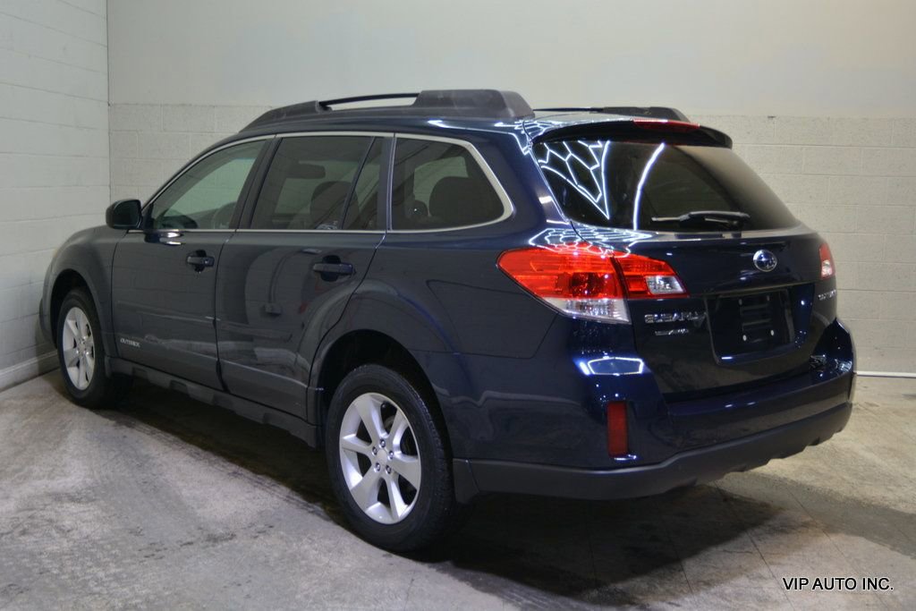 Used 2013 Subaru Outback 2.5i Premium image 3