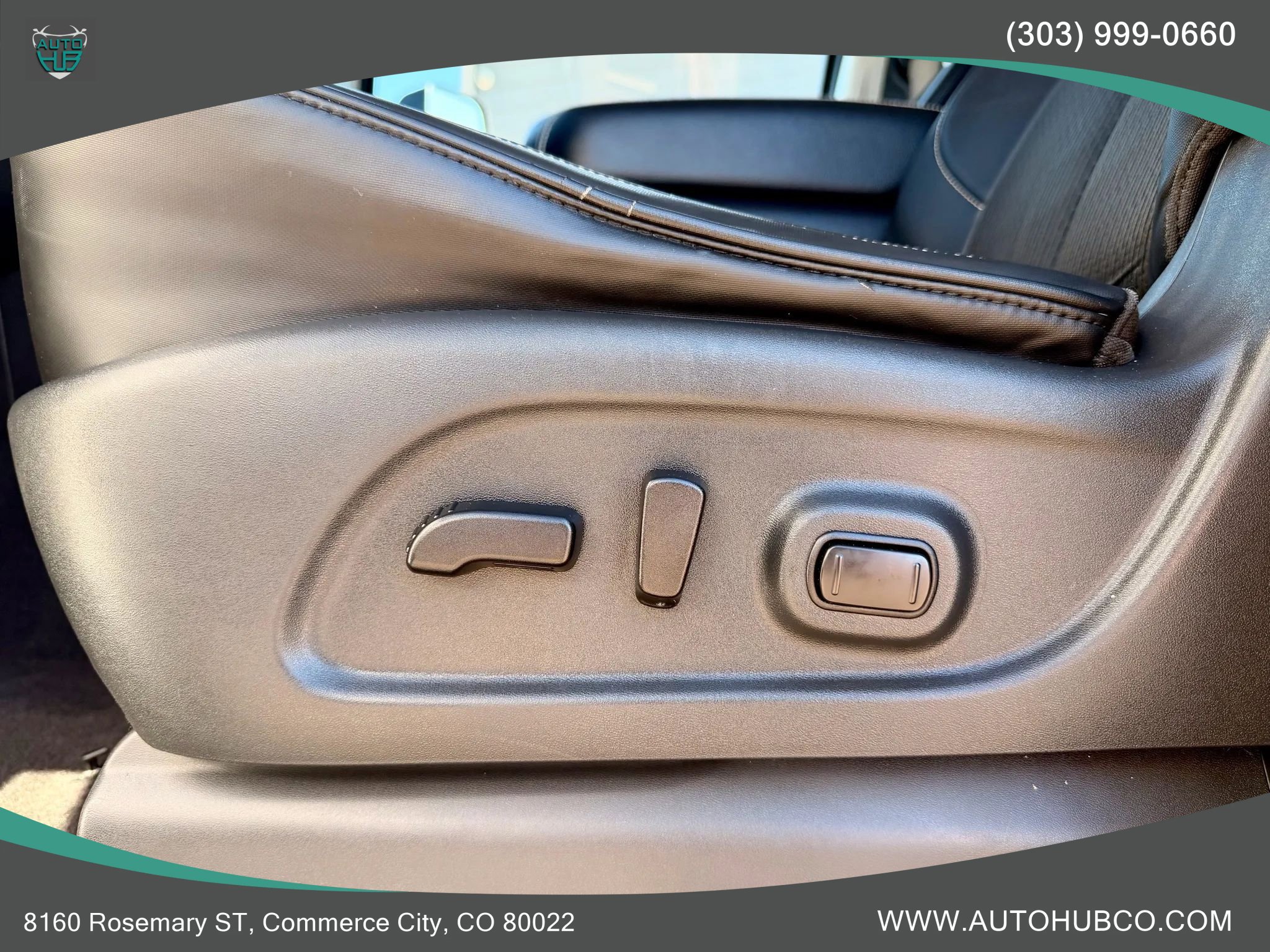 Used 2017 Nissan Titan PRO-4X AWD/4WD image 28