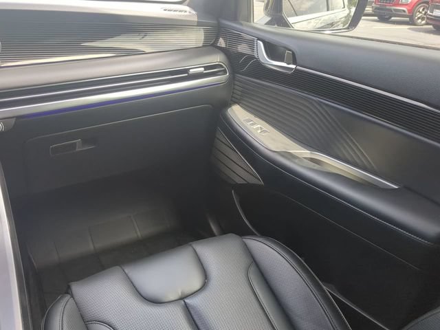 Used 2025 Hyundai Palisade Calligraphy AWD/4WD image 16