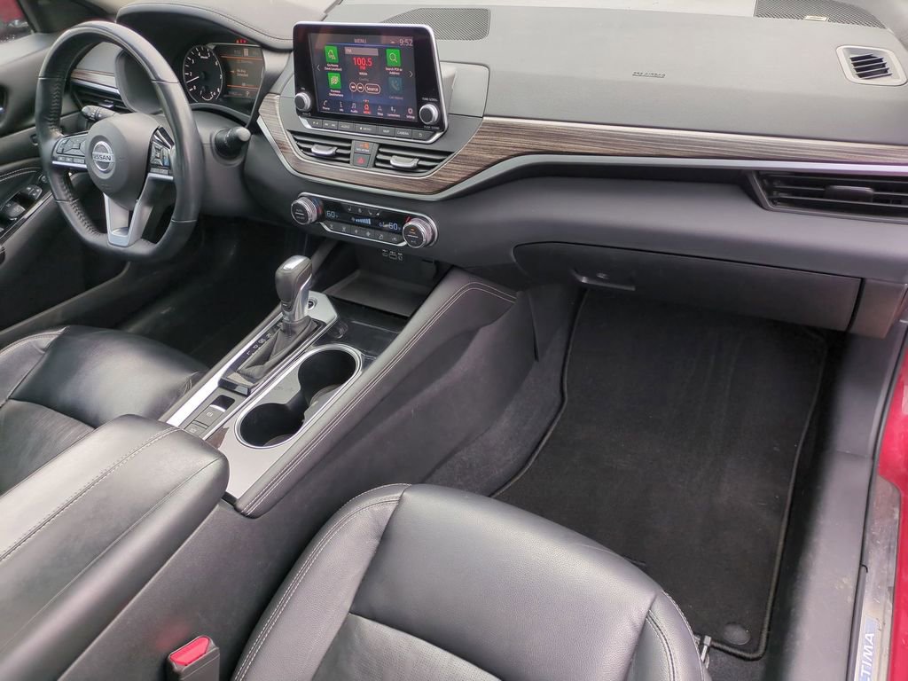 Used 2021 Nissan Altima 2.5 Platinum AWD/4WD image 22
