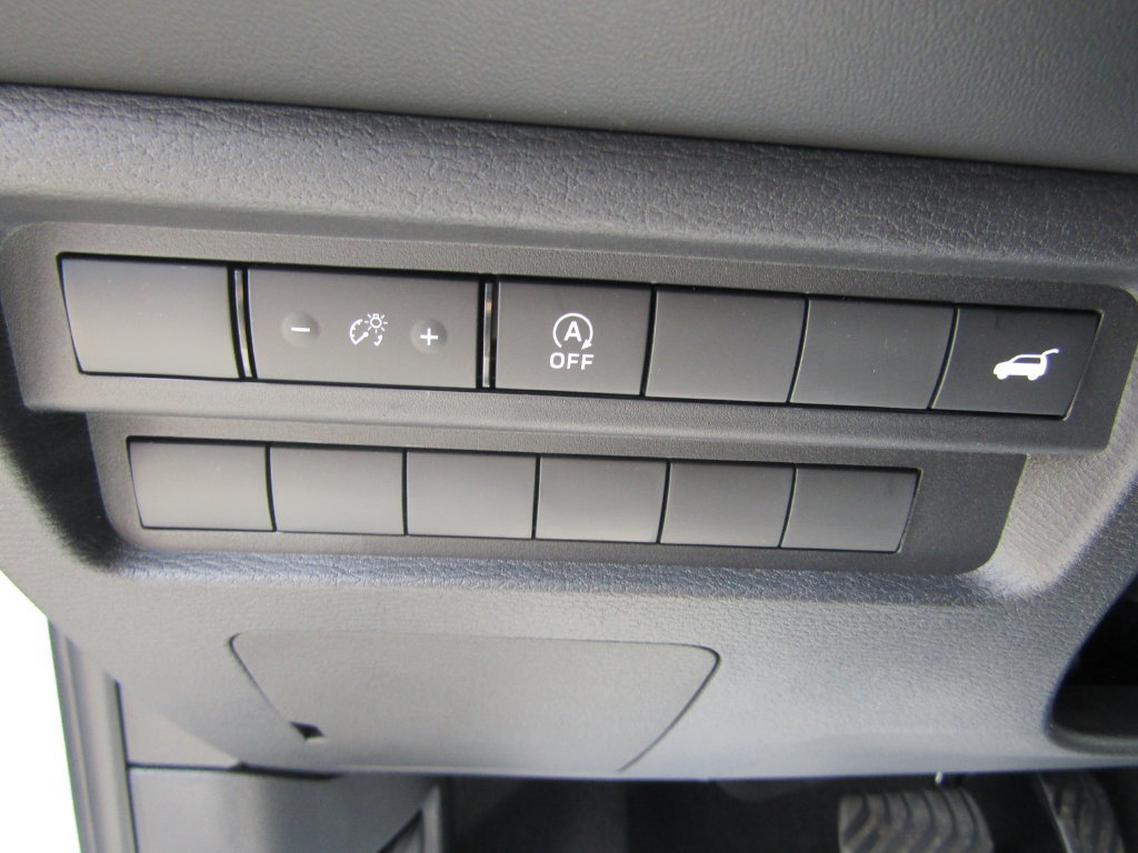 Used 2026 Mitsubishi Outlander AWD image 15