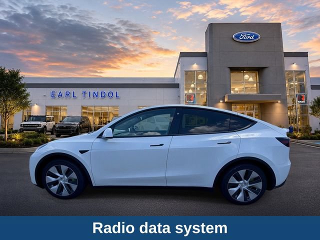 Used 2021 Tesla Model Y Long Range AWD/4WD image 5