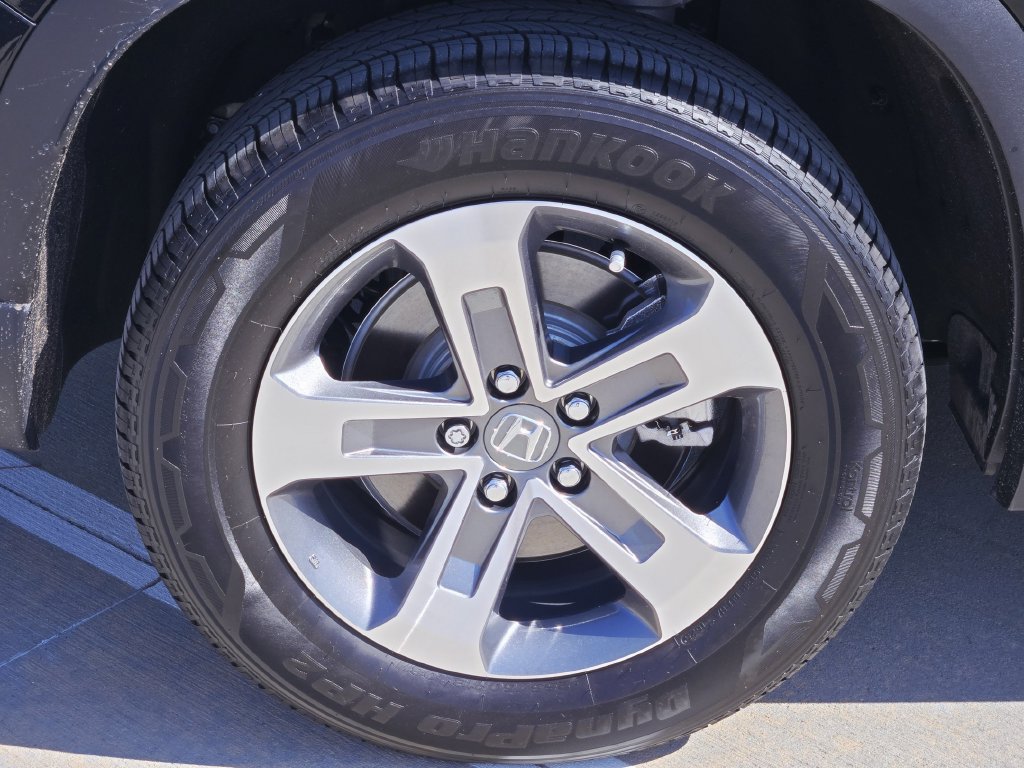 Certified 2025 Honda Pilot EX-L image 10