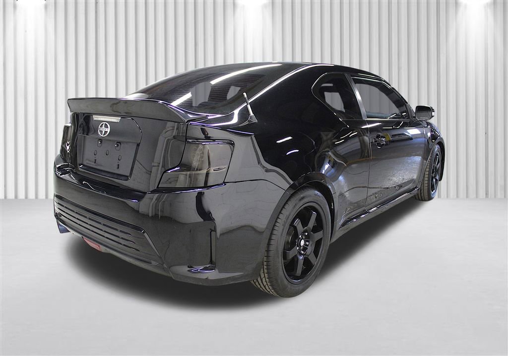 Used 2015 Scion tC FWD image 2