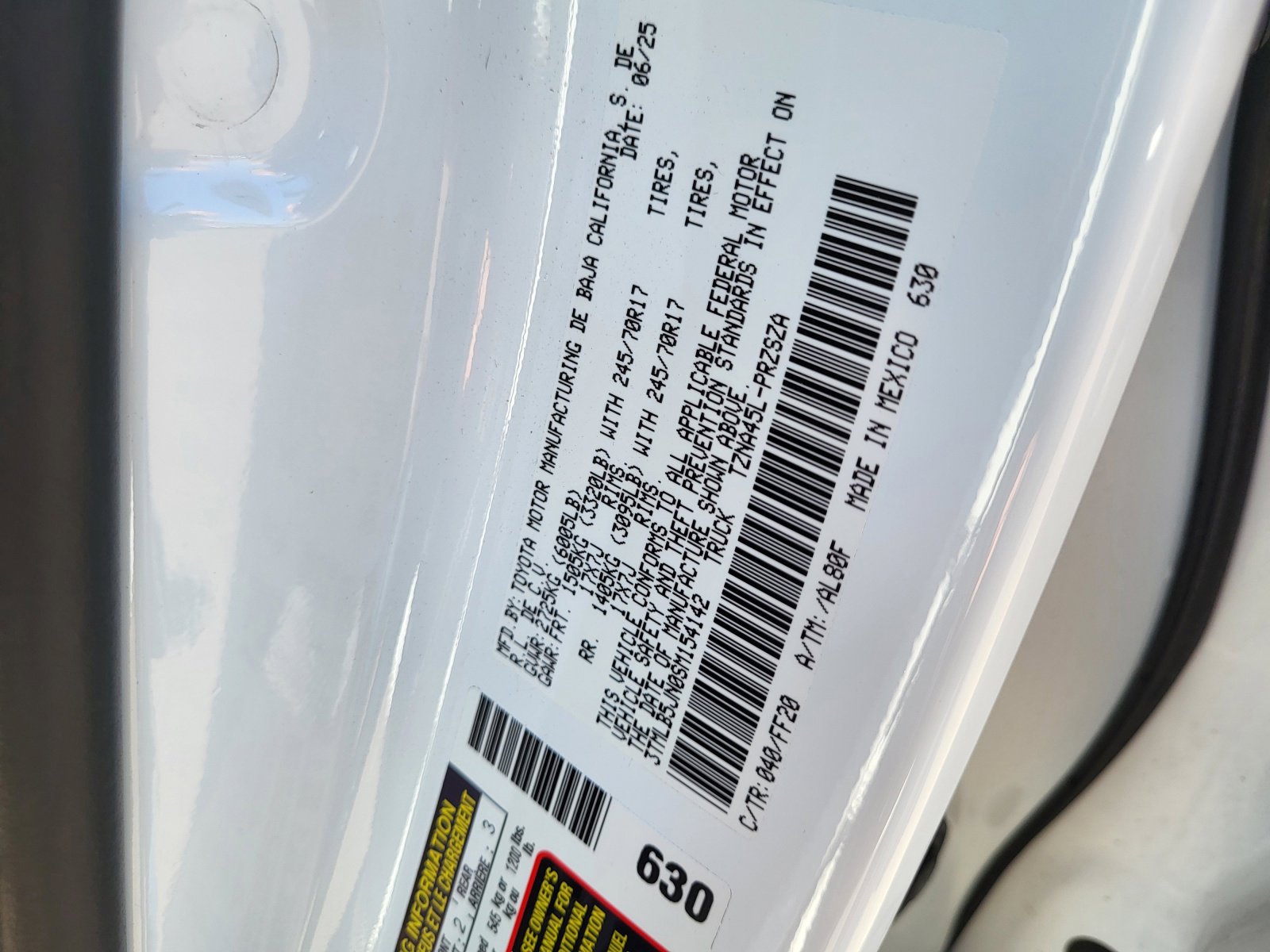 Certified 2025 Toyota Tacoma SR5 image 24