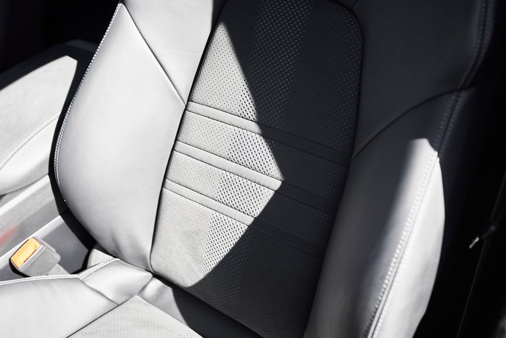 Used 2024 Porsche Cayenne Turbo GT image 48