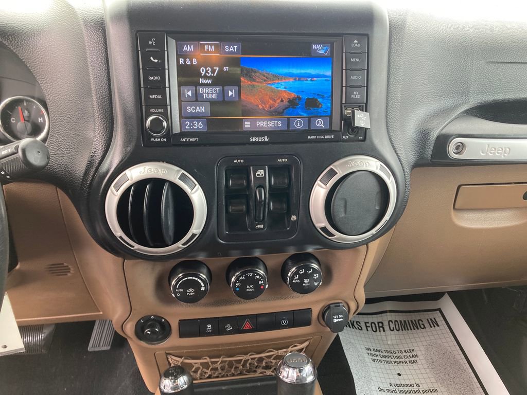 Used 2018 Jeep Wrangler Unlimited Rubicon image 22